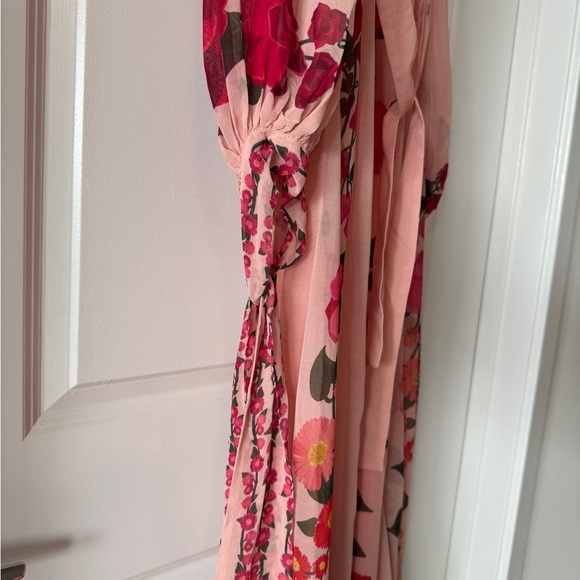 Farm Rio: HEART IVY SCARF LIGHT PINK MAXI DRESS - Picture 9 of 11
